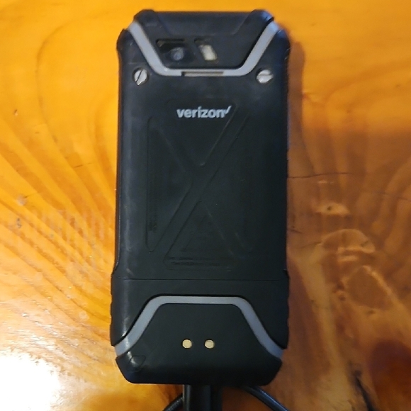 Black Rugged Cell Phone - Picture 5 of 8